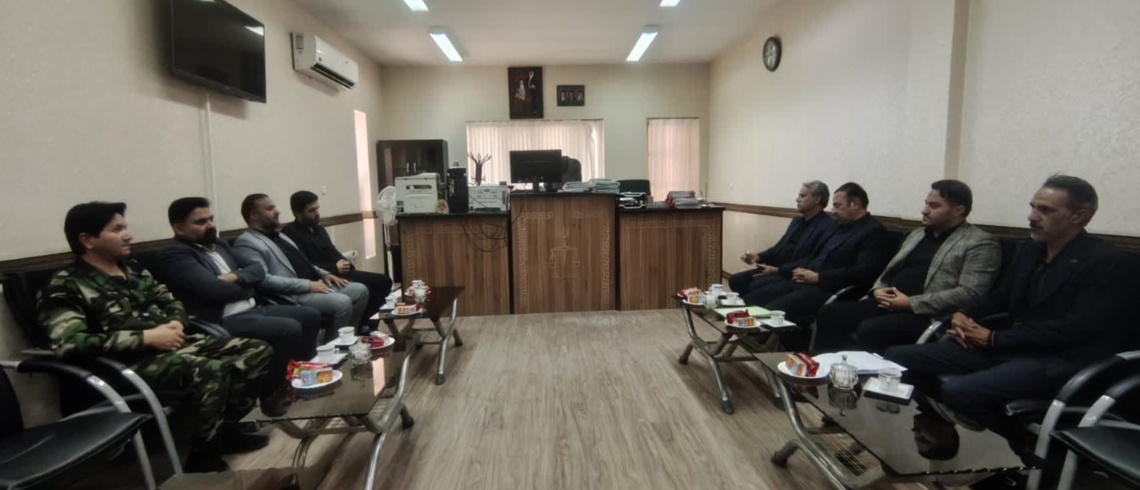 جدید میثاق با عدالت؛ دیدار هیئت اعزامی اداره کل منابع طبیعی و آبخیزداری استان یزد با قضات و مسئولان قوه قضائیه به مناسبت هفته قوه قضائیه