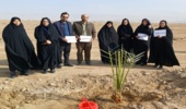 پویش درختکاری "به نام پدر" همزمان با سراسر کشور در شهرستان بافق