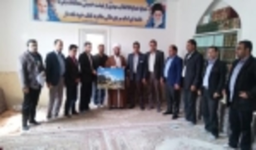 ديدار كاركنان منابع طبيعي وآبخیزداری خاتم با امام جمعه شهرهرات