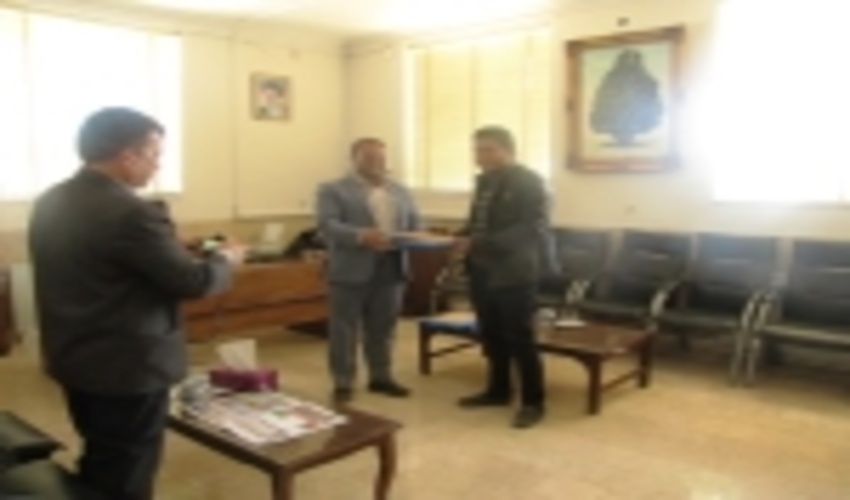 تجلیل ازاصحاب رسانه درهفته منابع طبیعی  درشهرستان ابرکوه