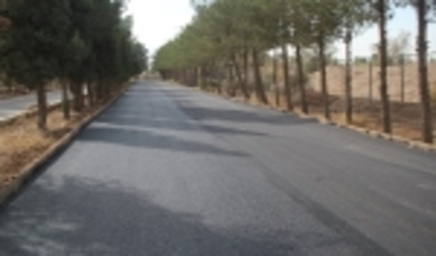 آسفالت لاین ورودی منتهی به اداره منابع طبیعی شهرستان اشکذر