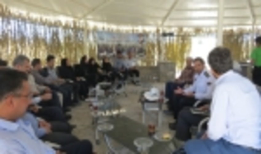 جلسه آموزشي آشنايي با قوانين رسيدگي به تخلفات رانندگي در بافق برگزار شد