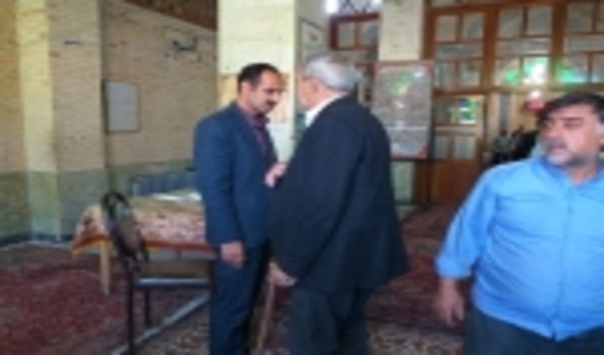 حضور منابع طبیعی و آبخیزداری شهرستان مهریز در میز خدمت نماز جمعه منشاد