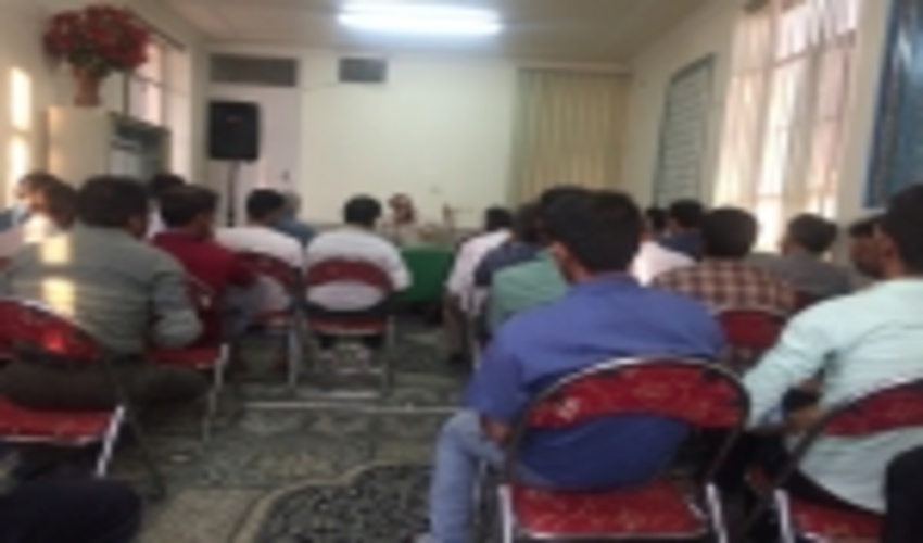 دومین کارگاه آموزشی بهره برداران محصولات فرعی مرتع در شهرستان تفت برگزار شد.