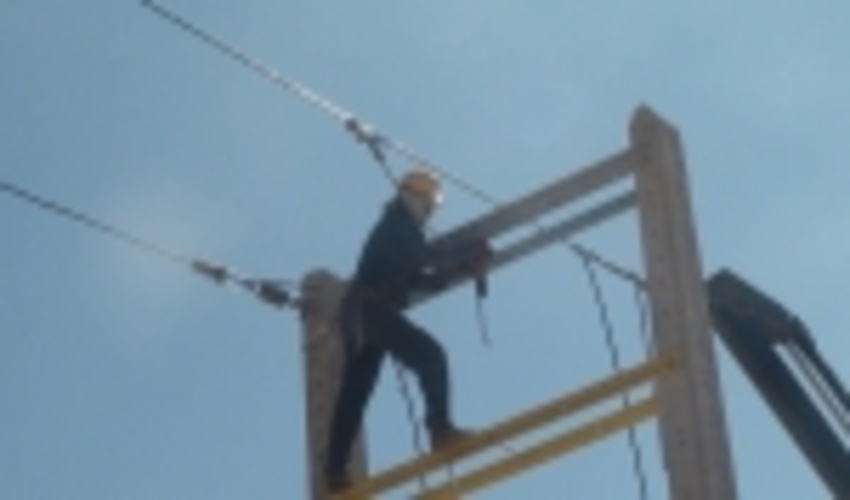 اجرای پروژه برق رسانی به چاه رستاق