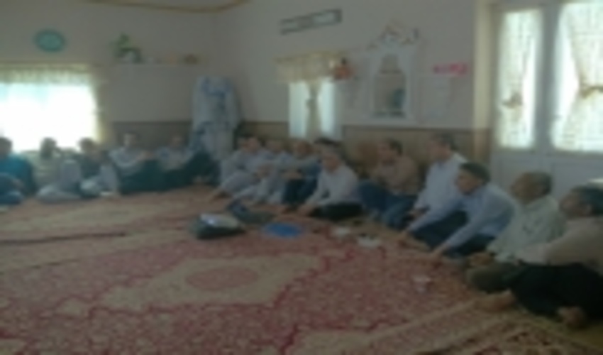 بازدید کارشناسان اداره کل مدیریت بحران و اداره کل منابع طبیعی استان از پروژه سد زیرزمینی میل سفید در شهرستان اردکان 