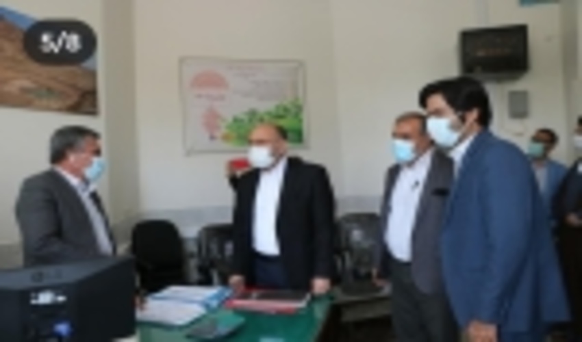 بازدید سر زده آقای دشتی نماینده مردم اردكان در مجلس  شورای اسلامیاز اداره منابع طبیعی شهرستان اردکان