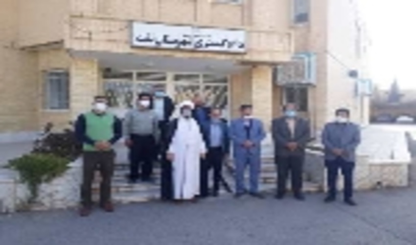 مراسم درختکاری به مناسبت هفته منابع طبیعی و آبخیزداری در محل دادگستری شهرستان تفت