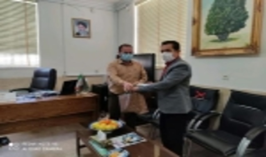 تجلیل ازاصحاب رسانه درهفته منابع طبیعی  درشهرستان ابرکوه