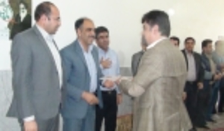 بازدید گروه نظارت و ارزشیابی اداره كل منابع طبيعي و آبخيزداري از فعاليتهاي اداره منابع طبيعي و آبخيزداري شهرستان اشکذر