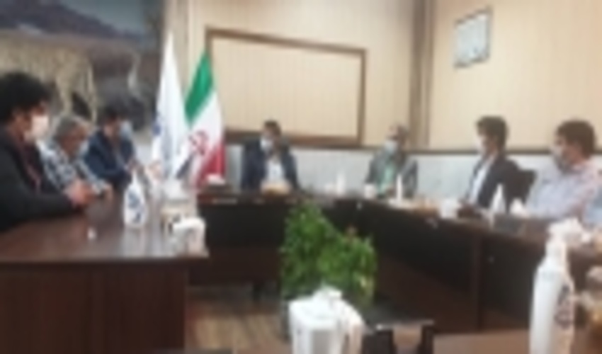 برگزاری جلسه بررسی مسائل مرتبط با بخش منابع طبیعی شهرستان اردکان با حضور مدیر کل