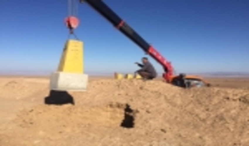 اجرای کمربند حفاظتی در روستای مغستان شهرستان اردکان 