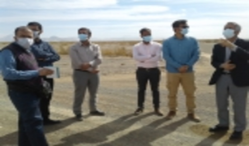 بازدید اکیپ نظارتی امور بیابان سازمان جنگل ها و مراتع و آبخیزداری کشور از پروژه های بیابان و جنگل در شهرستان اردکان