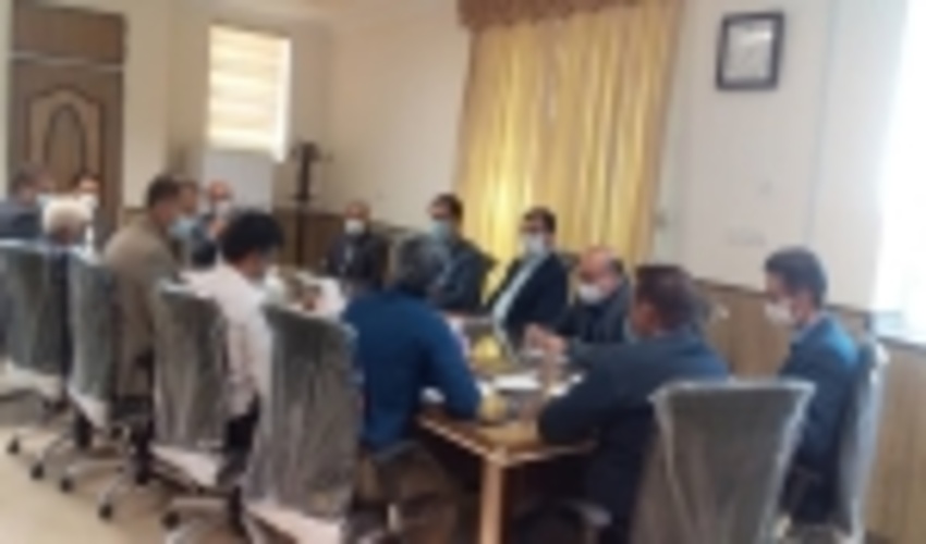 نشست هم اندیشی بررسی مسائل و مشکلات بخش زمین شهرستان اشکذر 