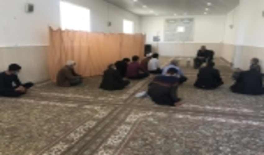 برگزاری مراسمی به مناسبت یوم الله 22 بهمن در اداره منابع طبیعی و آبخیزداری شهرستان اردکان 