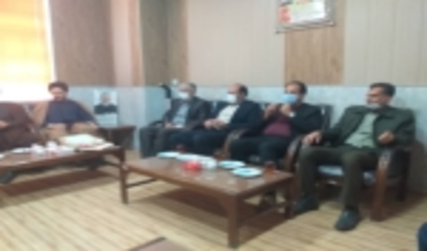 بازدید ریاست اداره منابع طبیعی و آبخیزداری شهرستان مهریز به همراه برخی مسئولان اداره کل منابع طبیعی و آبخیزداری استان یزد از ایستگاه بازرسی شهید مدنی شهرستان مهریز