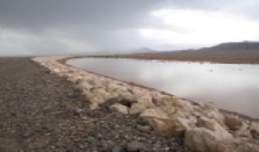 آبگیری بند خاکی سفیدونی شهرستان بهاباد