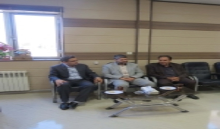 دیدار رییس منابع طبیعی و آبخیزداری مهریز با رئیس دادگستری و دادستان شهرستان به مناسبت هفته قوه قضائیه