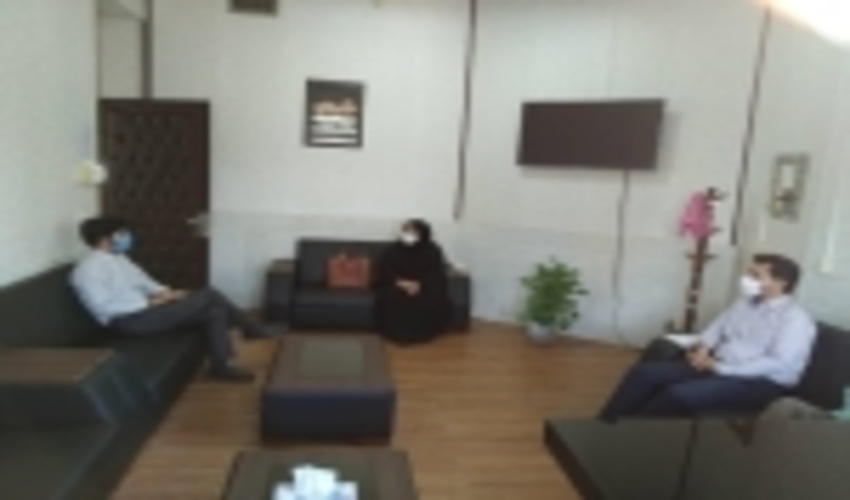 بررسی مسائل اراضی داخل حریم شهرهای اردکان واحمدآباد و عقدا  