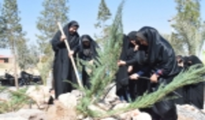  برنامه جشن درختکاری در شهرک صنعتی اردکان برگزار گردید.