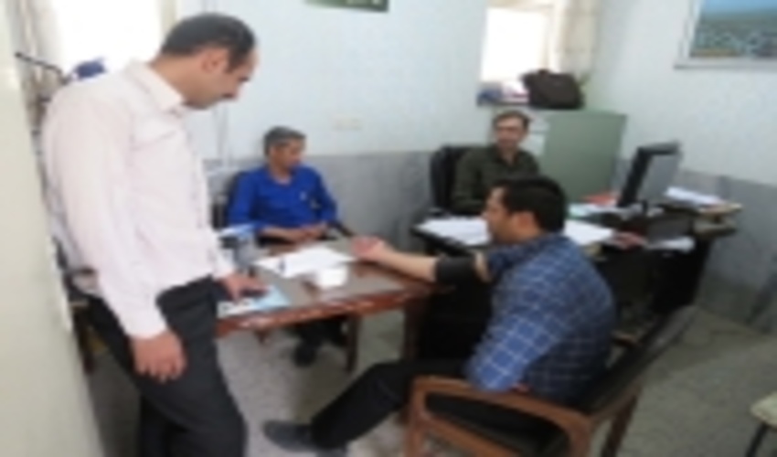 اجرای طرح بسیج همگانی کنترل فشارخون در اداره منابع طبیعی و آبخیزداری شهرستان مهریز