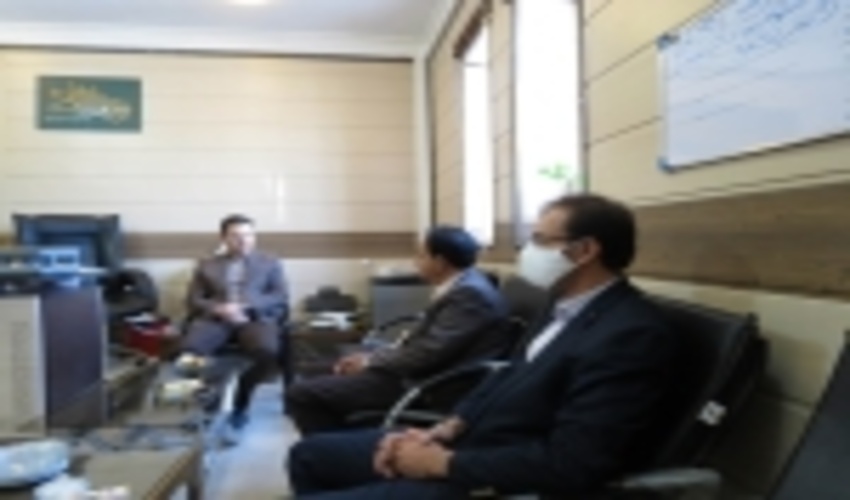 دیدار رییس منابع طبیعی و آبخیزداری مهریز با دادستان شهرستان به مناسبت هفته قوه قضائیه