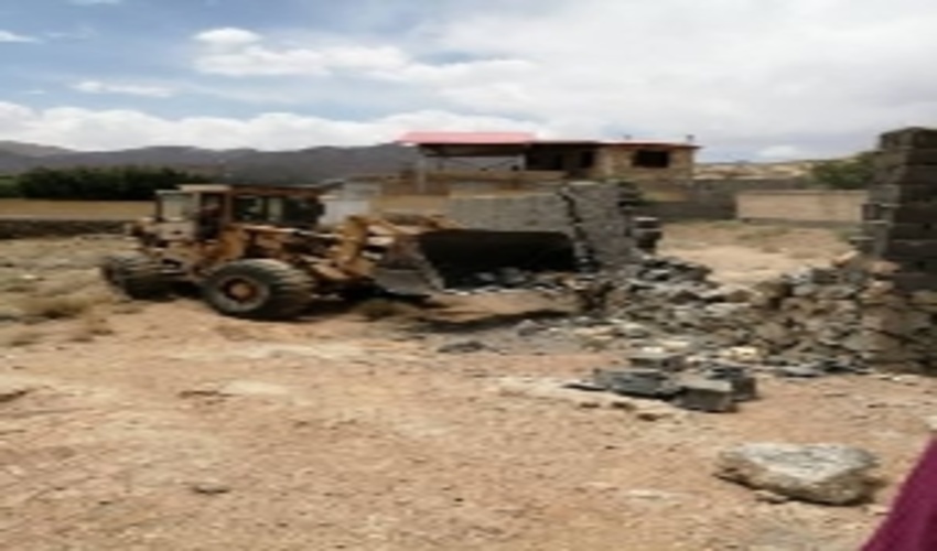 خلع ید و قلع و قمع بیش از 10 میلیارد ریال اراضی ملی تصرف شده واقع در روستا ی سانیچ ازتوابع شهرستان تفت