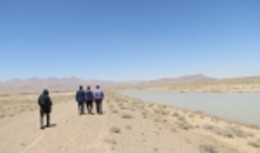 بازديد رئيس اداره منابع طبيعي بافق از پروژه هاي آبخيزداري پيشنهادي كشاورزان منطقه سبزدشت 