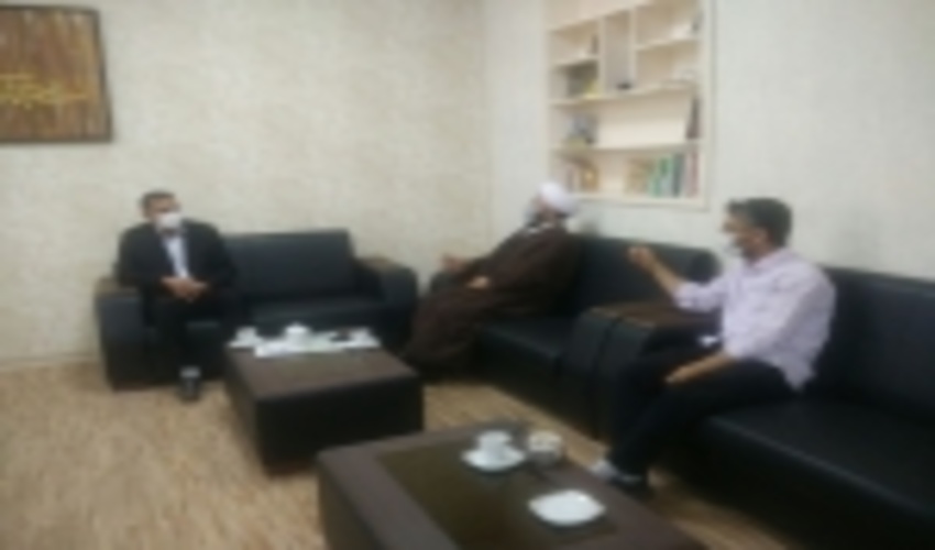 برگزاری جلسه مشترک بین اداره منابع طبیعی و آبخیزداری شهرستان اردکان با اداره اوقاف شهرستان