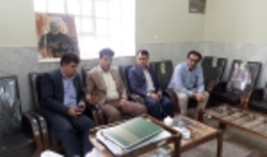 برگزاری جلسه هماهنگی برنامه های هفته منابع طبیعی با حضور شهردار اشکذر