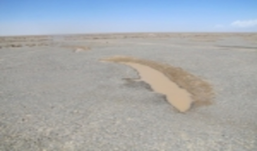 آبگیری پروژه ذخیره نزولات شهرستان ابرکوه 