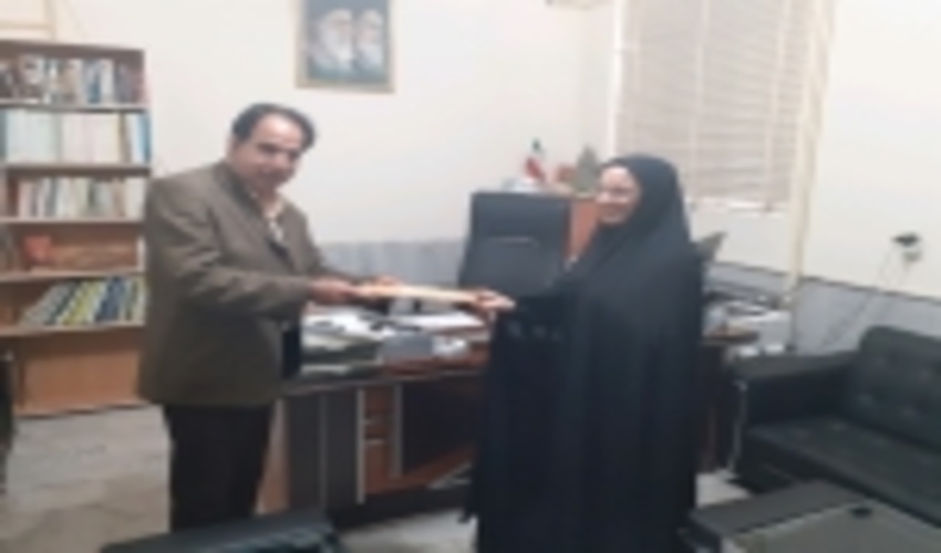 تجلیل از بانوان شاغل در اداره منابع طبیعی و آبخیزداری مهریز