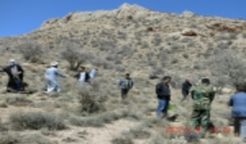 کاشت بذر آنغوزه با عنوان پویش مردمی "هر ایرانی یک درخت و به یاد هر شهید هزار بذر" در ششمین روز از هفته منابع طبیعی شهرستان مروست