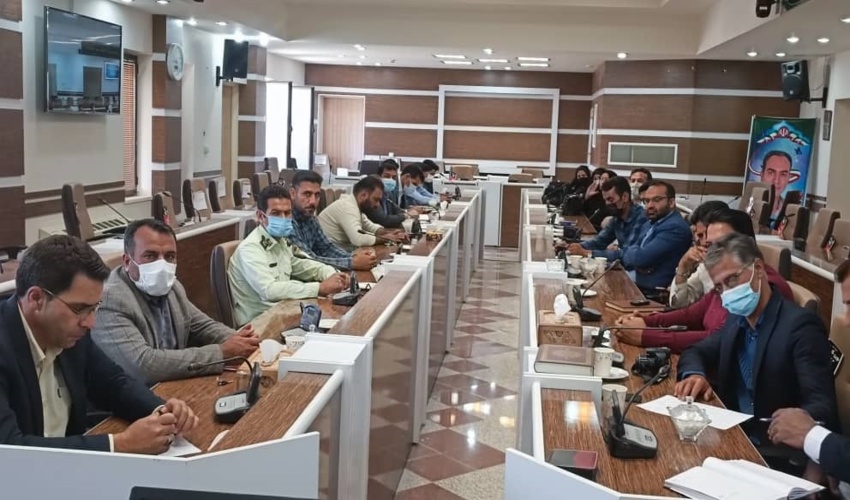 از روابط عمومي ادارات شهرستان خاتم تجلیل گردید