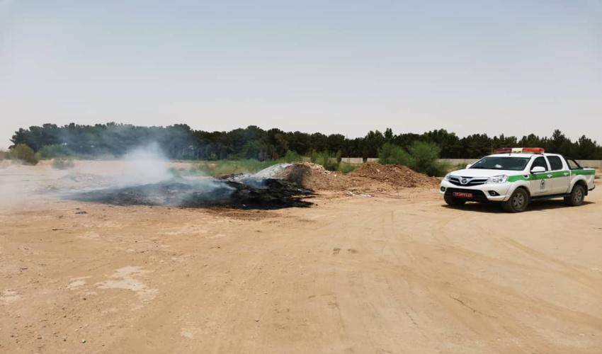 گشت حفاظتی محدوده جنگلهای دست کاشت اشکذر و اطفای حریق ایجاد شده توسط مردم