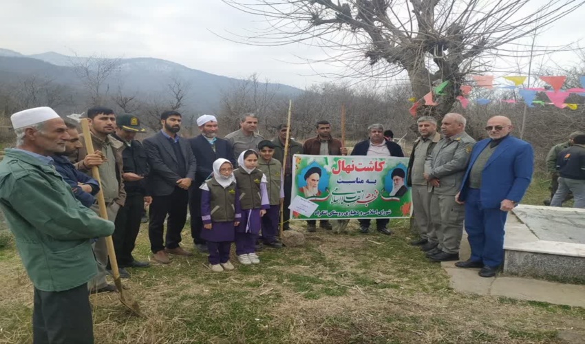 بازدید دانش آموزان مدرسه اولیا از نهالستان بزرگ یزد