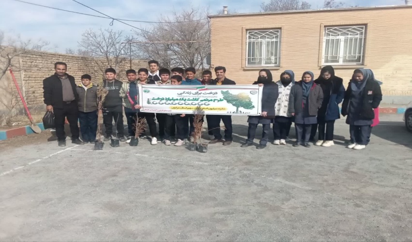 برگزاری طرح همگانی کاشت درخت باشعار هر دوچرخه سوار یک درخت در شهرستان بهاباد برگزار شد