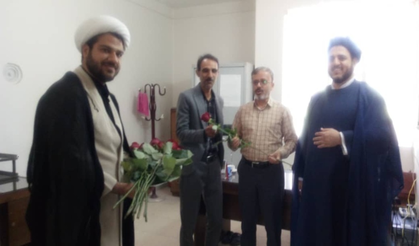 تجلیل از پرسنل اداره منابع طبیعی و ابخیزداری شهرستان اشکذر به مناسبت روز کارمند