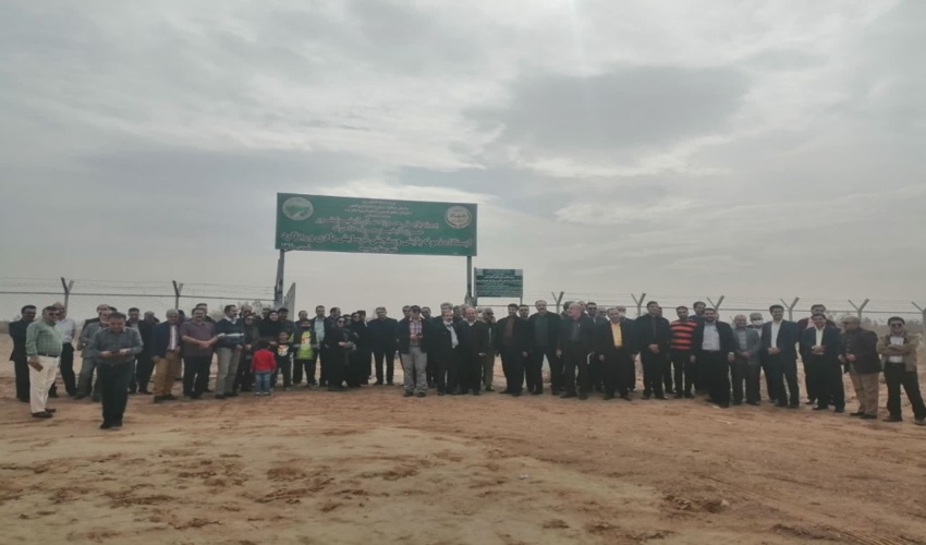 بازدید اعضای شورای اداری اداره کل منابع طبیعی و آبخیزداری استان خراسان رضوی از پروژه های بیابان شهرستان میبد