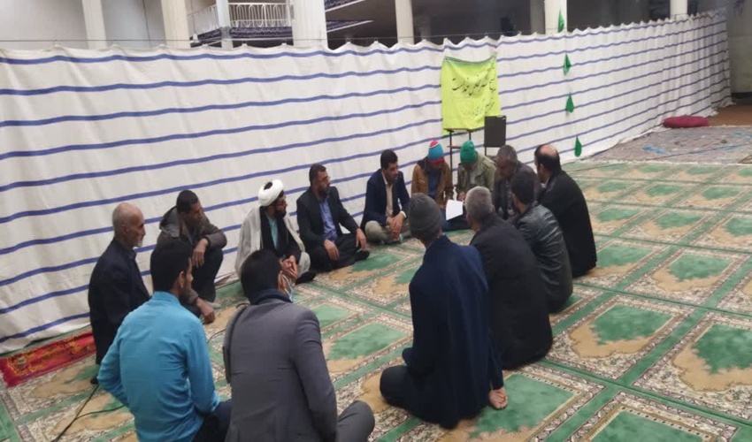 دوره آموزشی ترویجی حفظ عرصه های منابع طبیعی با مشارکت جوامع محلی در شهرستان مروست برگزار گردید.