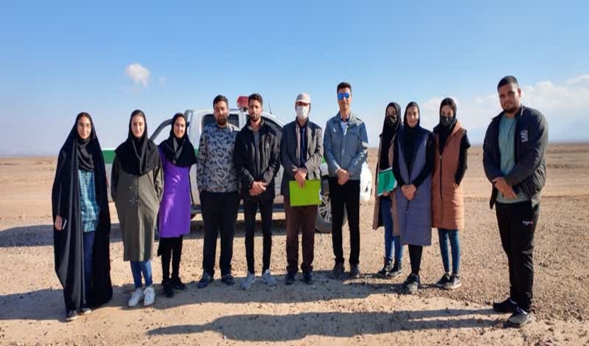 بازدید دانشجویان دانشگاه اردکان از طرحهای مرتعداری شهرستان اشکذر