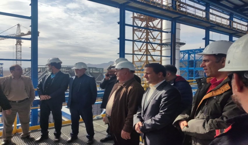 بازدید میدانی و جلسه بررسی میزان پیشرفت مصوبات سفر ریاست محترم جمهوری و استاندار محترم به شهرستان بهاباد