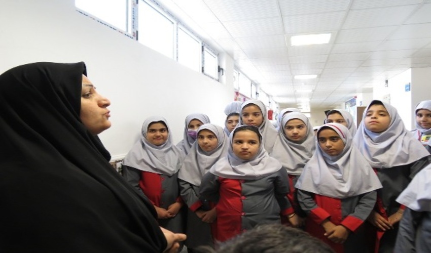 برگزاري كارگاه آموزشي اثرات سوء فعاليت هاي انساني بر عرصه هاي منابع طبيعي شهرستان بافق