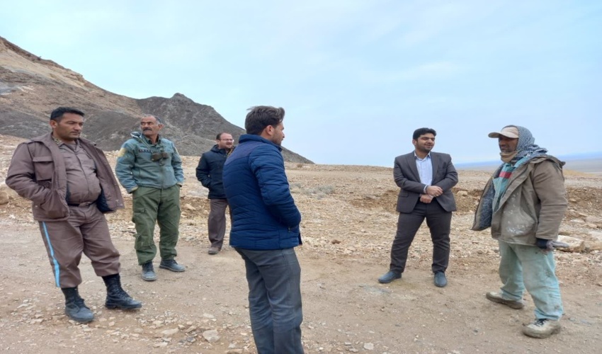 بازدید مشترک ادارات منابع طبیعی، محیط زیست ودادستان ازمعادن شهرستان ابرکوه