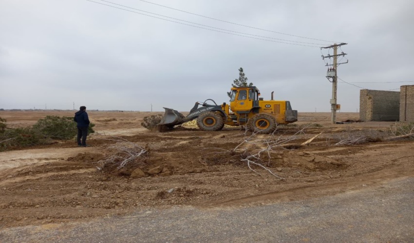 رفع تصرف وخلع ید 1709 مترمربع از اراضی ملی درشهرستان ابرکوه