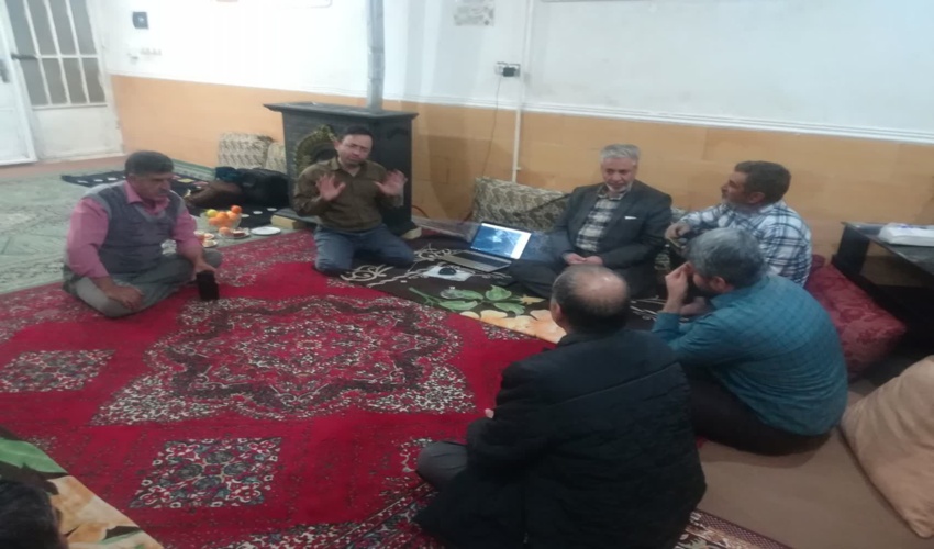 خلع ید اراضی ملی با مشارکت جوامع محلی، شوراها و دهیاری ها در شهرستان بهاباد 