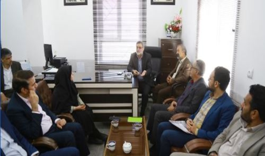 بازدید رييس اداره منابع طبيعي و آبخيزداري بافق از پروژه اقدام ملی مسکن بافق