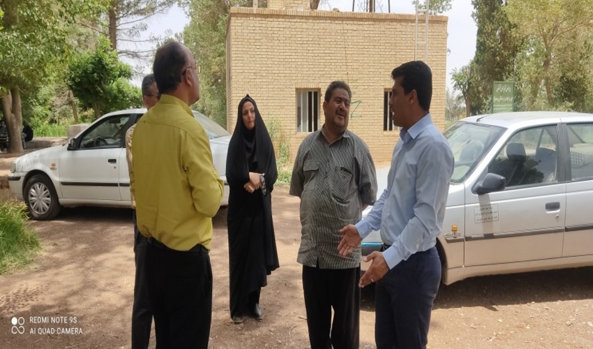 بازدید مشترک اداره منابع طبیعی وفرمانداری ازپارک جنگلی اسفندآباد شهرستان ابرکوه