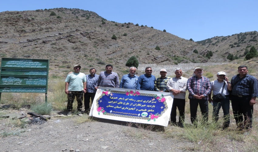 احداث 50 كيلومتر كانال رسوبگير در كانون بحراني فرسايش بادي گودگوار بافق نظارت شد