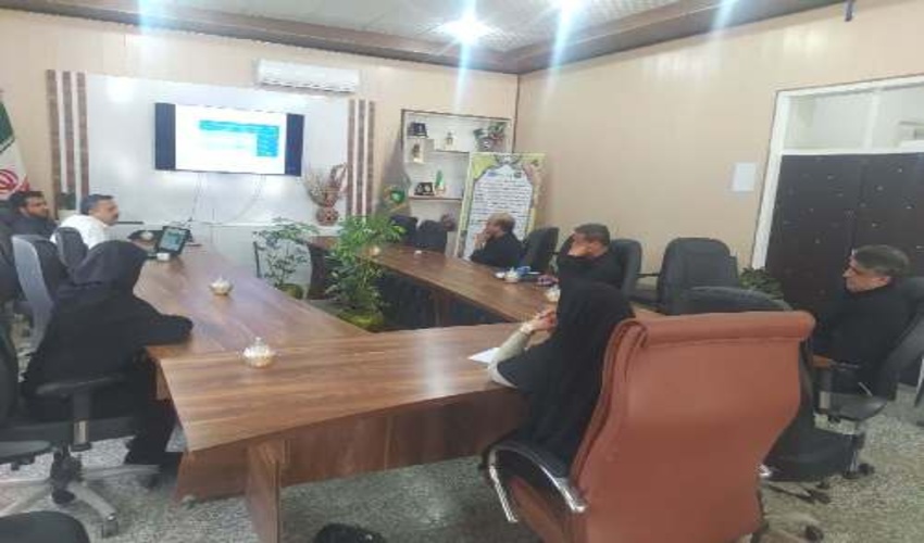 برگزاري جلسه پيشرفت كار پروژه هاي در حال اجراي كانون بحراني فرسايش بادي گودگوار بافق 